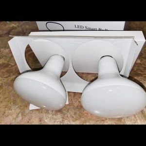 smart bulb brand new